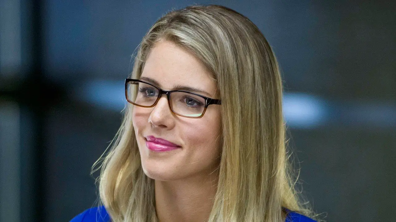 Emily Bett Rickards’ Felicity Smoak To Leave ‘Arrow’ After Seven Seasons