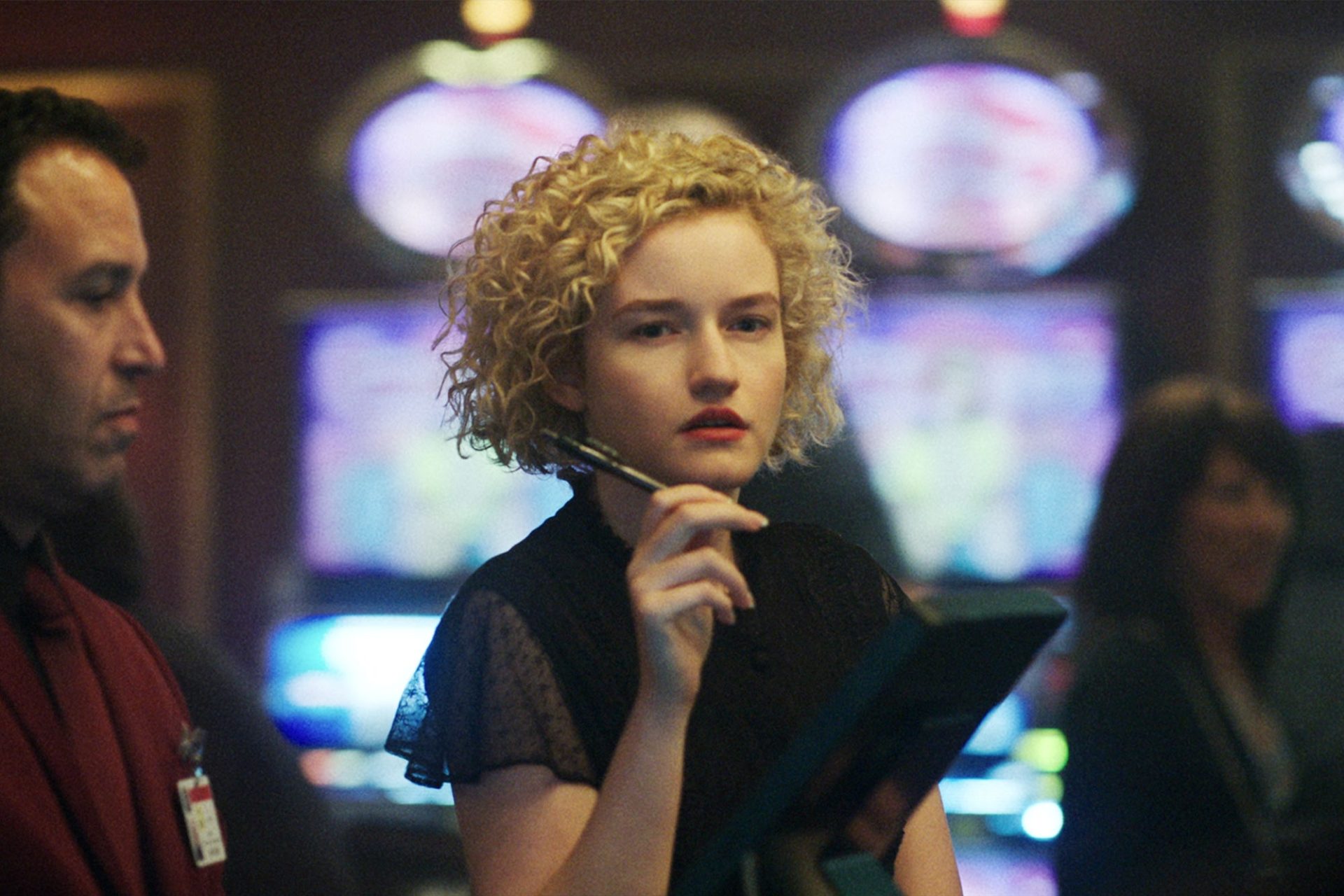 ‘Ozark’ Star Julia Garner Boards Psychological Thriller ‘Apartment 7A’