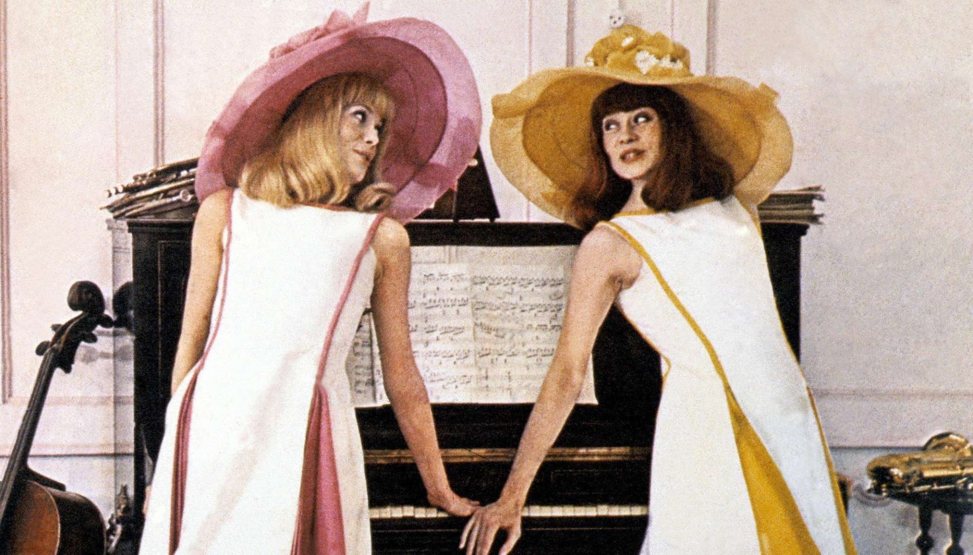 ‘The Young Girls of Rochefort’: Amour de Deux