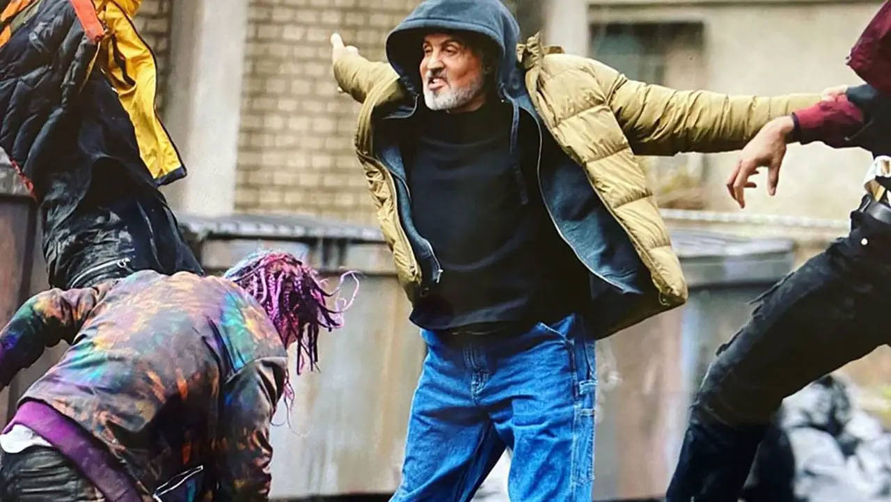 ‘Samaritan’ Review: “A Unique Superhero Flick”