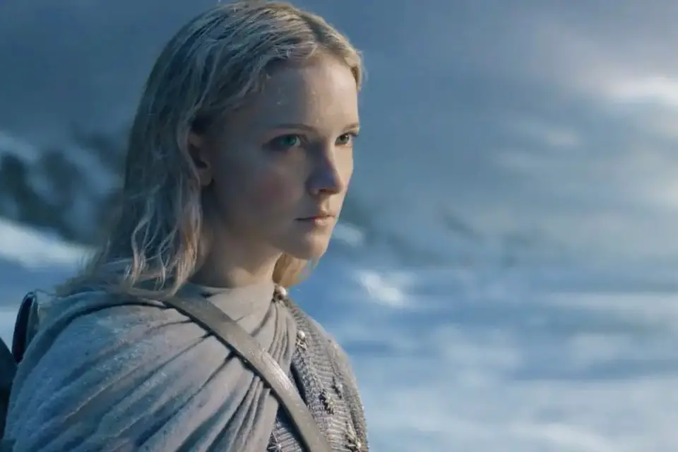 The Rings of Power - Morfydd Clark as Galadriel in chain mail with a sword strapped to her back