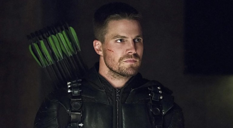 Flash First Look ‘The Flash’: First Look At The Return Of Stephen Amell On Set
